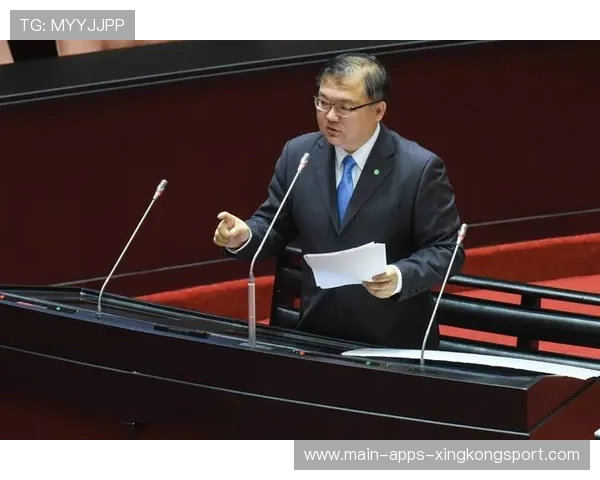 主帅公开与高层唱反调，引发内部动荡