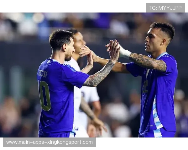 劳塔罗门前凌空垫射轻松得手